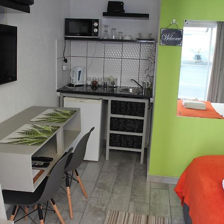 25 On Fitzpatrick Apartman Parow Kültér fotó