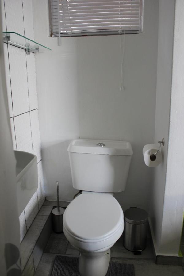 25 On Fitzpatrick Apartman Parow Kültér fotó