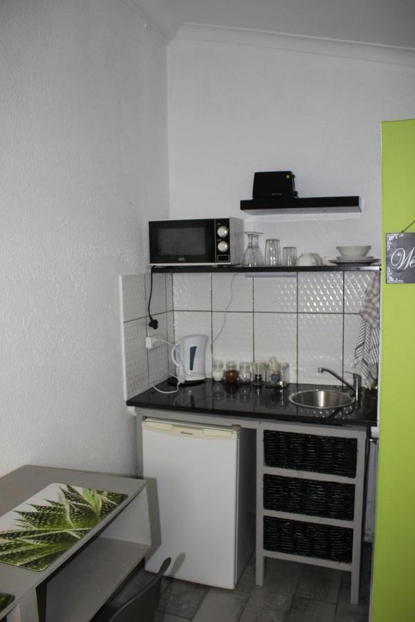 25 On Fitzpatrick Apartman Parow Kültér fotó