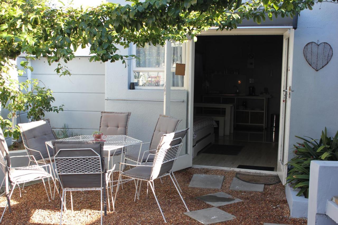 25 On Fitzpatrick Apartman Parow Kültér fotó