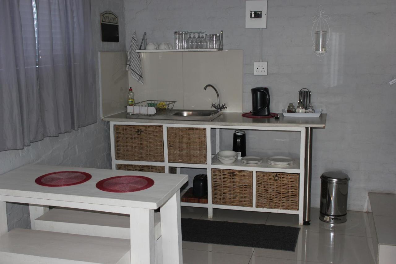 25 On Fitzpatrick Apartman Parow Kültér fotó